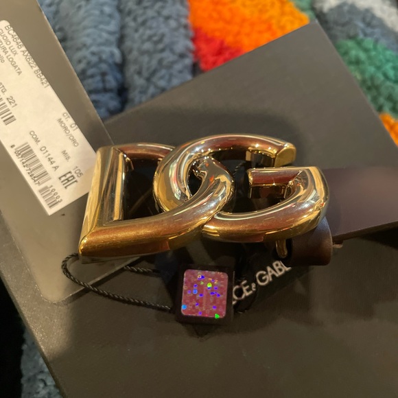 Dolce & Gabbana Calfskin belt with DG logo - Picture 11 of 11